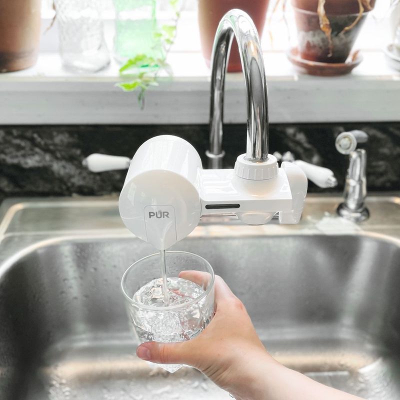 Best Bathroom Materials and Fixtures for Hard Water