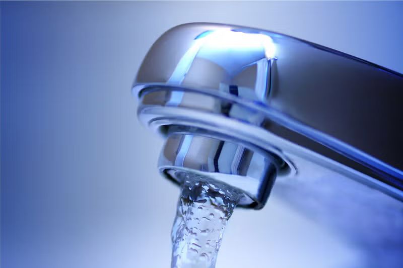 price to install bathroom faucet