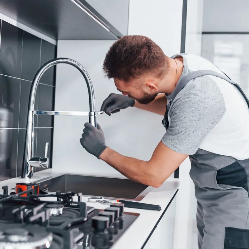 how to install a new kitchen sink